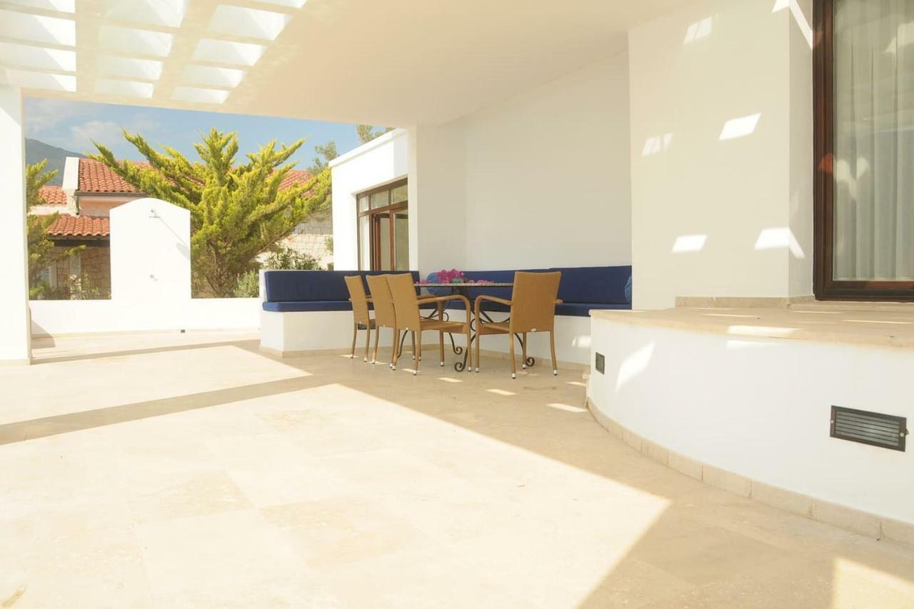 Villa Oz คาช ภายนอก รูปภาพ